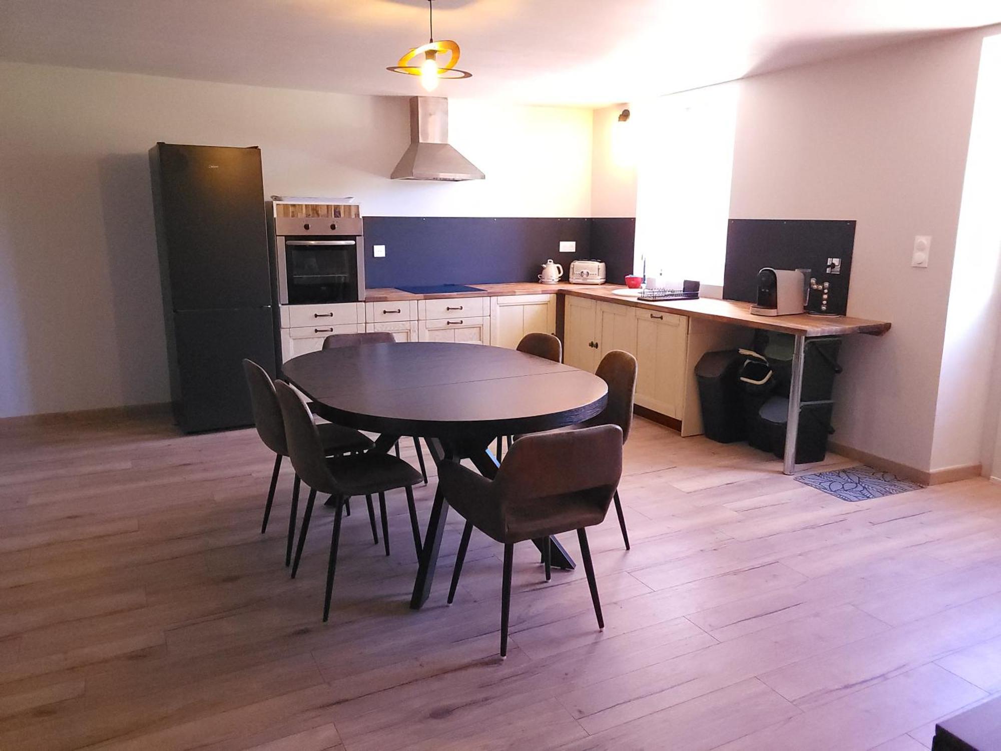 Gite Au Centre De La France Vesdun Exteriör bild